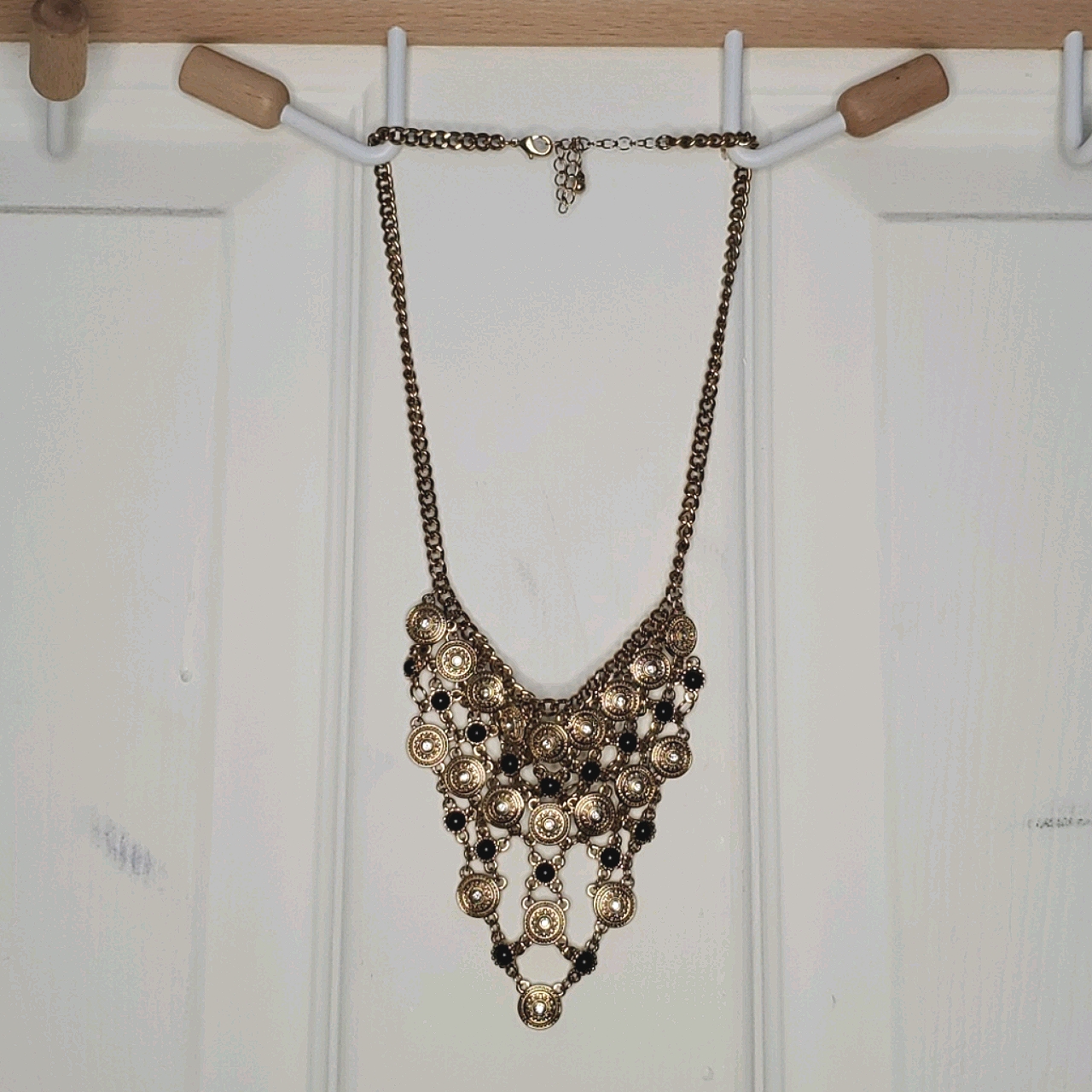 Gold Collar Necklace 15$